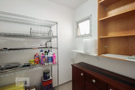 Apartamento à venda com 130m², 3 quartos e 2 vagasQuarto de serviço 
