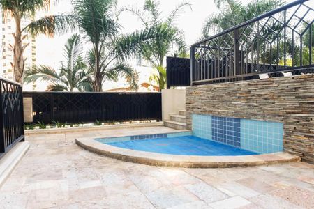 Apartamento à venda com 130m², 3 quartos e 2 vagasPiscina 