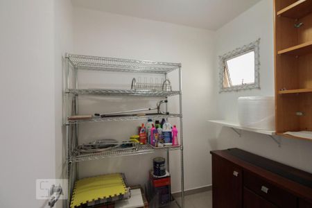 Apartamento à venda com 130m², 3 quartos e 2 vagasQuarto de serviço 