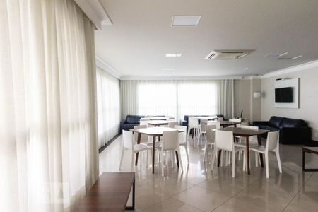Apartamento à venda com 130m², 3 quartos e 2 vagasSalão de festas 