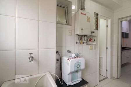 Apartamento à venda com 130m², 3 quartos e 2 vagasÁrea de serviço 
