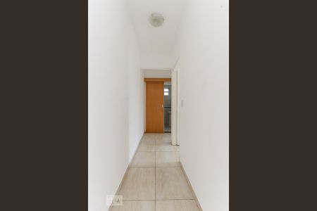 Corredor Quartos de apartamento à venda com 2 quartos, 50m² em Vila Constança, São Paulo