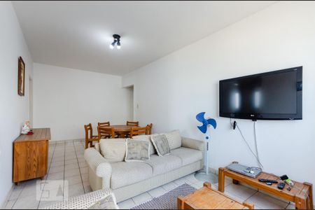 Sala de apartamento para alugar com 3 quartos, 120m² em Vila Tupi, Praia Grande
