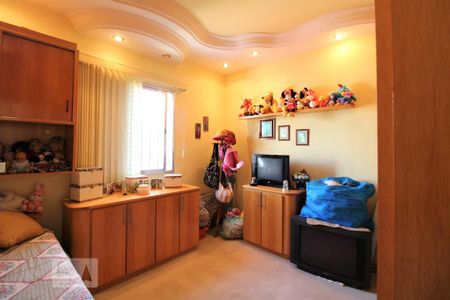 Casa à venda com 285m², 4 quartos e 2 vagasQuarto 2 