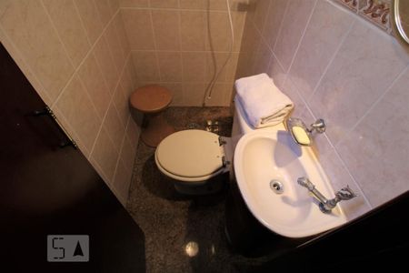 Casa à venda com 285m², 4 quartos e 2 vagasLavabo 3 - Escritório 