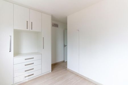 Suíte de apartamento para alugar com 2 quartos, 55m² em Vila Gumercindo, São Paulo