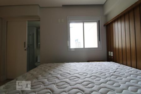 Suíte de apartamento para alugar com 1 quarto, 68m² em Brooklin Paulista, São Paulo