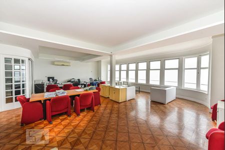 Apartamento à venda com 420m², 4 quartos e 2 vagas Apartamento à venda com 420m², 4 quartos e 2 vagasSala