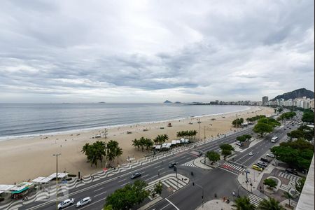 Apartamento à venda com 420m², 4 quartos e 2 vagas Apartamento à venda com 420m², 4 quartos e 2 vagasVista da Sala