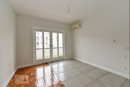 Apartamento à venda com 420m², 4 quartos e 2 vagas Apartamento à venda com 420m², 4 quartos e 2 vagasSuíte 2