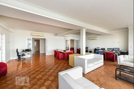 Apartamento à venda com 420m², 4 quartos e 2 vagas Apartamento à venda com 420m², 4 quartos e 2 vagasSala