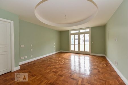 Apartamento à venda com 420m², 4 quartos e 2 vagas Apartamento à venda com 420m², 4 quartos e 2 vagasSuíte 4