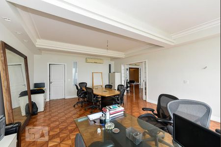 Apartamento à venda com 420m², 4 quartos e 2 vagas Apartamento à venda com 420m², 4 quartos e 2 vagasSala
