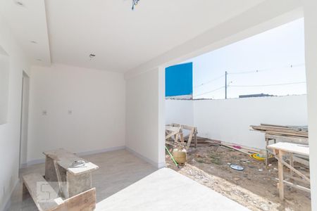 Casa à venda com 145m², 3 quartos e 2 vagasÁrea Externa