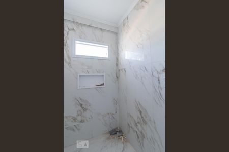 Casa à venda com 145m², 3 quartos e 2 vagasBanheiro da Suíte 