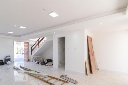 Sala/Cozinha de casa à venda com 3 quartos, 145m² em Hípica, Porto Alegre