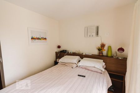 Suíte 1 de apartamento à venda com 3 quartos, 97m² em Alto de Pinheiros, São Paulo