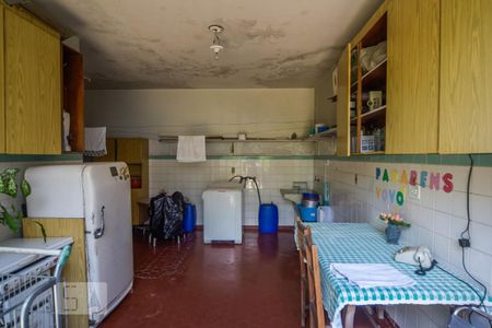 Casa à venda com 520m², 4 quartos e 7 vagasÁrea de Serviço