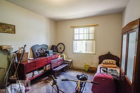 Casa à venda com 520m², 4 quartos e 7 vagasEdícula 