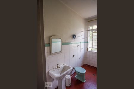 Casa à venda com 520m², 4 quartos e 7 vagasEdícula 