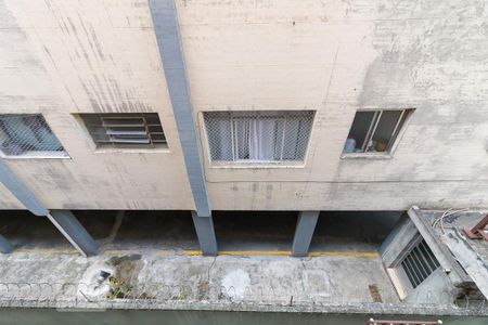 Vista sala de apartamento para alugar com 2 quartos, 56m² em Vila Galvão, Guarulhos