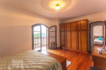 Casa para alugar com 530m², 4 quartos e 8 vagasQuarto 02