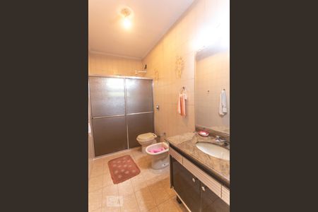 Casa para alugar com 530m², 4 quartos e 8 vagasBanheiro suíte 01
