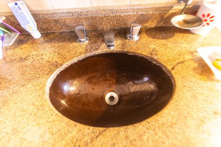 Casa para alugar com 530m², 4 quartos e 8 vagasPia