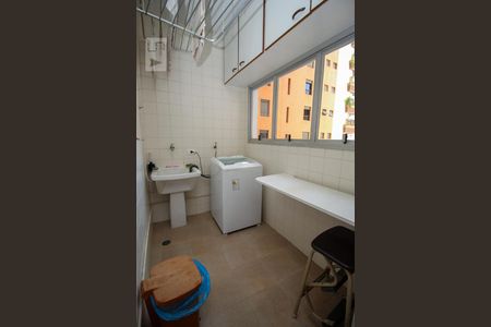 Apartamento para alugar com 127m², 3 quartos e 2 vagasÁrea de Serviço