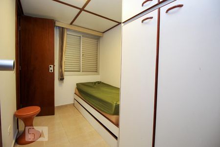 Apartamento para alugar com 127m², 3 quartos e 2 vagasQuarto