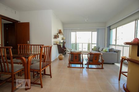 Sala de apartamento para alugar com 3 quartos, 127m² em Barra Funda, Guarujá