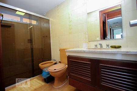 Apartamento para alugar com 127m², 3 quartos e 2 vagasBanheiro