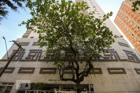 Apartamento para alugar com 127m², 3 quartos e 2 vagasFachada