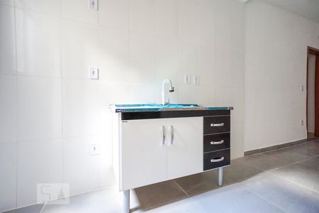 Cozinha de apartamento para alugar com 2 quartos, 40m² em Penha de França, São Paulo