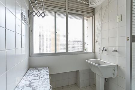 Apartamento para alugar com 46m², 1 quarto e 1 vagaÁrea de Serviço