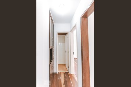 Corredor de apartamento para alugar com 1 quarto, 57m² em Pituba, Salvador