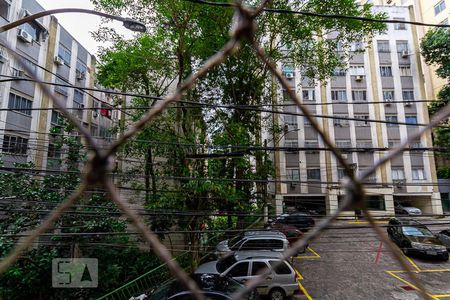 Vista do Quarto 1 (Plaquinha Quinto Andar) de apartamento à venda com 3 quartos, 68m² em Santa Rosa, Niterói
