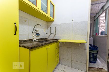 Apartamento à venda com 68m², 3 quartos e 1 vagaCozinha 
