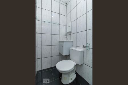 Banheiro de casa para alugar com 1 quarto, 70m² em Campinho, Rio de Janeiro