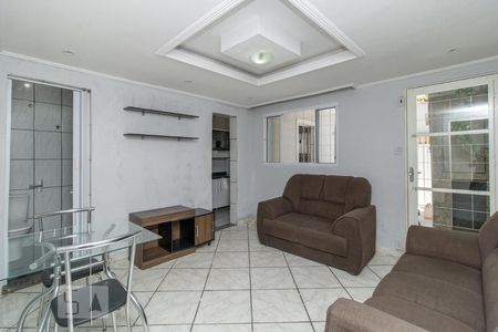 Sala de casa para alugar com 1 quarto, 70m² em Campinho, Rio de Janeiro
