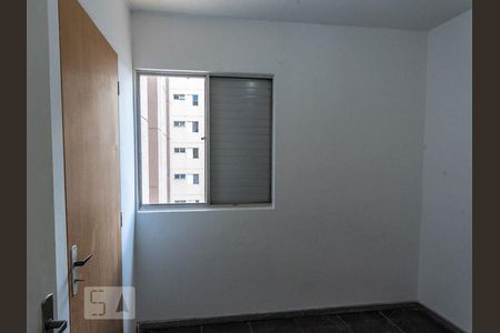 Apartamento à venda com 65m², 3 quartos e 1 vagaQuarto 2