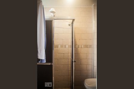 Banheiro de apartamento para alugar com 1 quarto, 32m² em Higienópolis, São Paulo