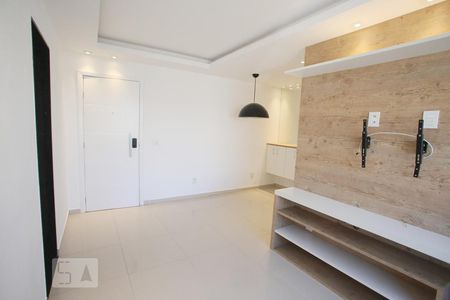 Sala 3 de apartamento para alugar com 2 quartos, 48m² em Freguesia (jacarepaguá), Rio de Janeiro