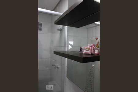 Banheiro de apartamento para alugar com 2 quartos, 57m² em Harmonia, Canoas