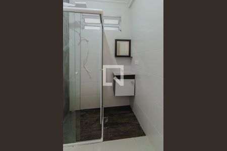 Banheiro de apartamento para alugar com 1 quarto, 42m² em Vila Mariana, São Paulo