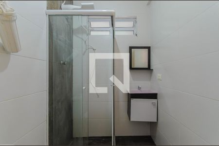 Banheiro de apartamento para alugar com 1 quarto, 42m² em Vila Mariana, São Paulo