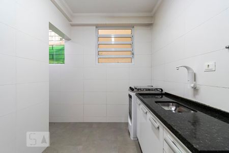 Cozinha de apartamento para alugar com 1 quarto, 42m² em Vila Mariana, São Paulo