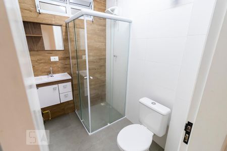 Banheiro de apartamento para alugar com 1 quarto, 42m² em Vila Mariana, São Paulo