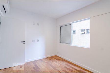 Apartamento à venda com 75m², 3 quartos e 1 vagaQuarto 2