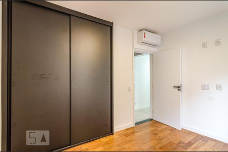 Apartamento à venda com 75m², 3 quartos e 1 vagaQuarto 2